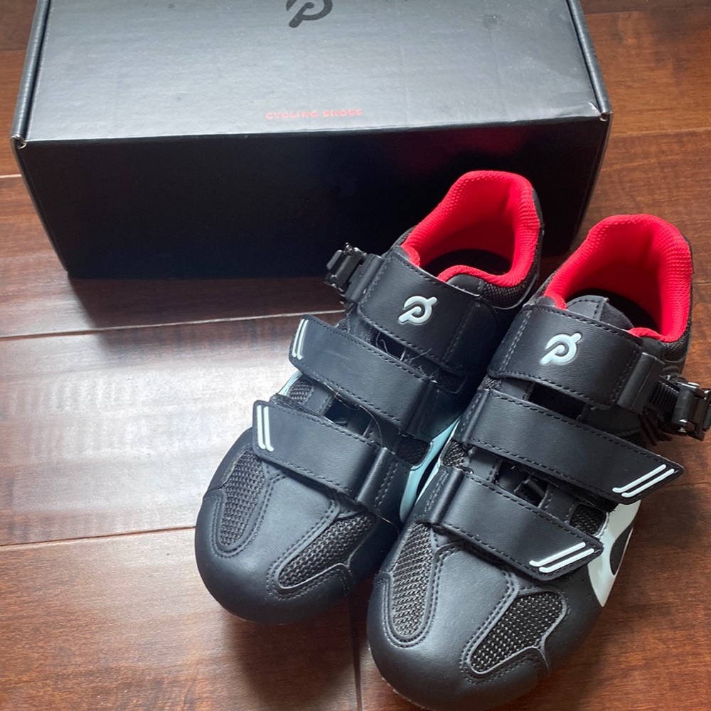 Peloton clip in spin shoes size 39 (8.5)